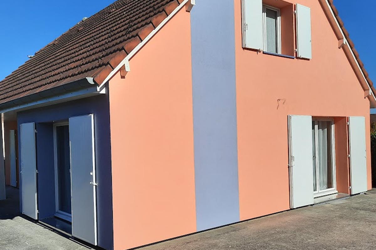 rénovation et peinture des façades d'une maison de particulier